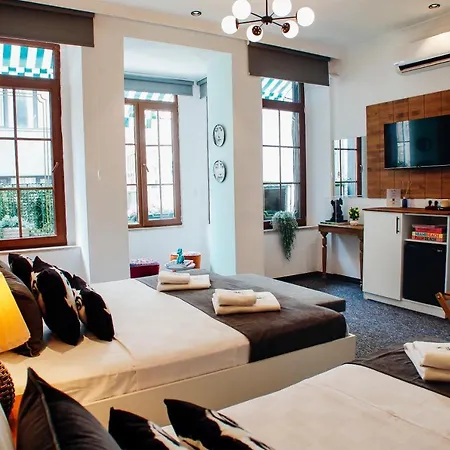 Istiklal Street Taksim House Yamalya Isztambul