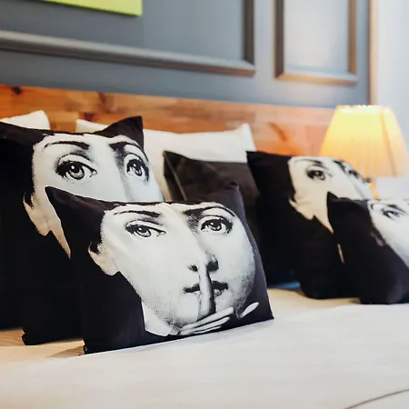 Istiklal Street Taksim House Yamalya 5*