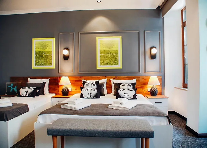 Istiklal Street Taksim House Yamalya