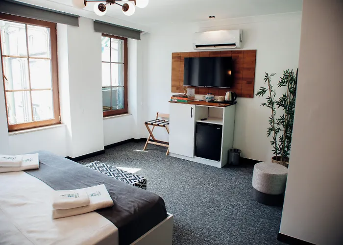 Istiklal Street Taksim House Yamalya