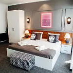 Istiklal Street Taksim House Yamalya Hotel 5*