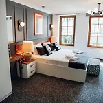 Istiklal Street Taksim House Yamalya Hotel